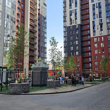 Apartamento Жк Terracotta Almatý Exterior foto